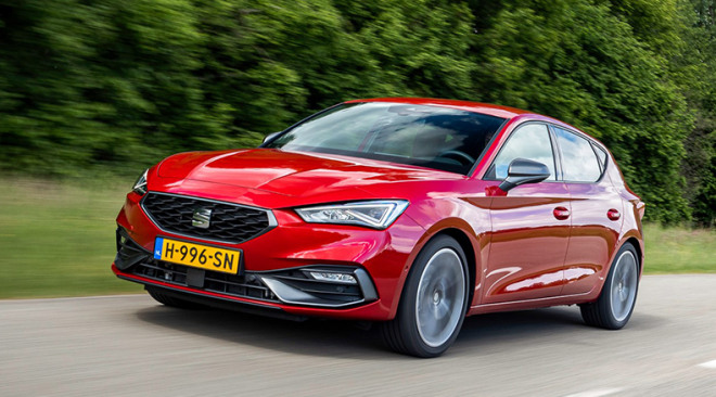 2021-afb-SEAT-Leon-best-buy-car3