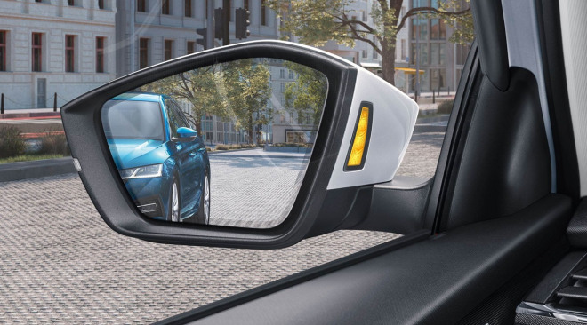 https://axynoohcto.cloudimg.io/crop/660x366/n/https://s3.eu-central-1.amazonaws.com/muntstad-nl/10/2004-skoda-nieuwe-octavia-combi-21.jpg?v=1-0