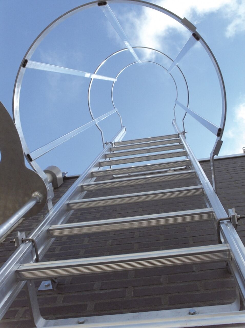 Product afbeelding Altrex Kooiladder klimhoogte 4,29 - 4,43 mtr