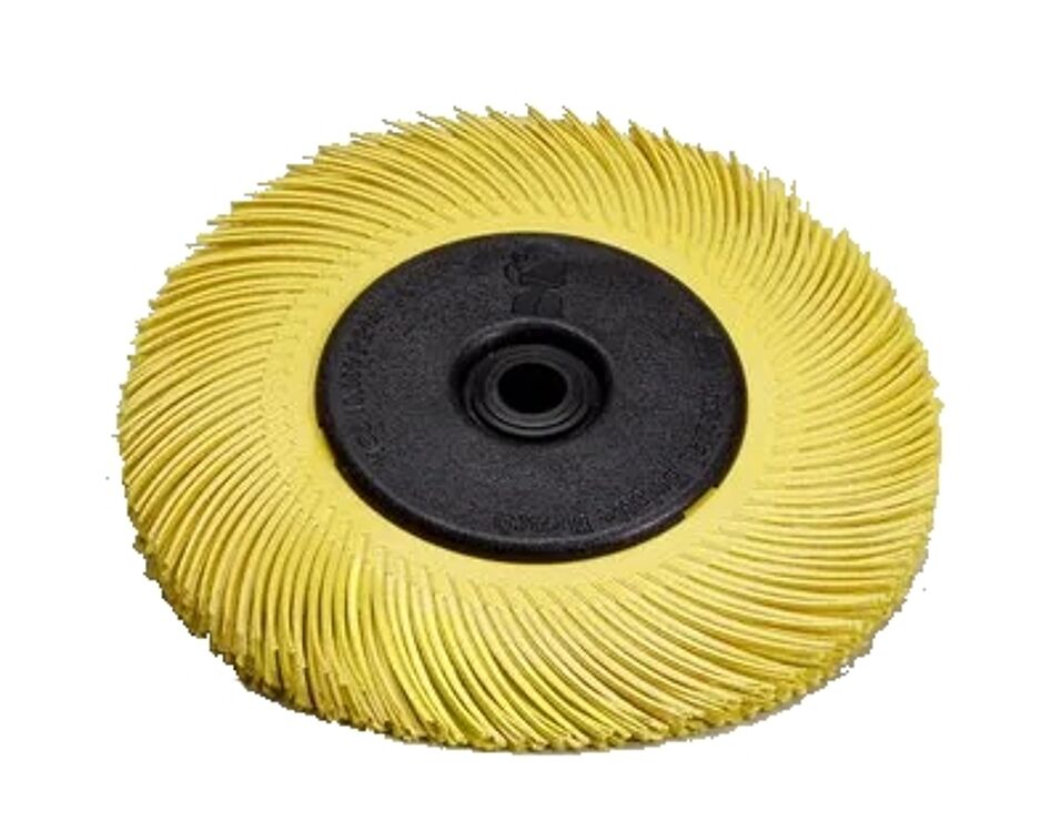 Product afbeelding 3M Scotch-Brite Radial Bristle Brush BB-ZB met adapter, Type A, 152 mm x 12,7 mm x 25,4 mm, P36