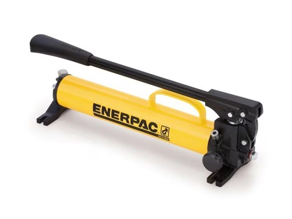 Product afbeelding Enerpac Ultima stalen handpomp tweetraps 700 bar P-77