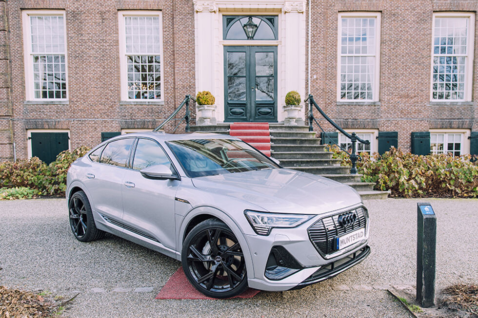 Audi-etron-exterieur-grijs7