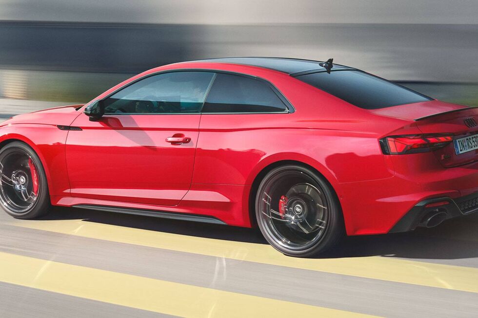 2204-audi-rs5-coupe-10.jpg