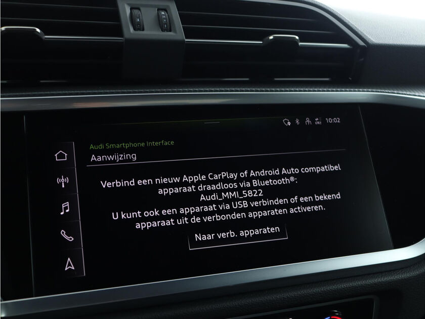 Audi Q3 35 TFSI S edition | Parkeerhulp | Camera | Inklap. spiegels | Privacy Glass | S-Line | LED Sportstoelen | Lichtpakket + | AppleCarplay/AndroidAuto | Nieuw geleverd | NL-auto