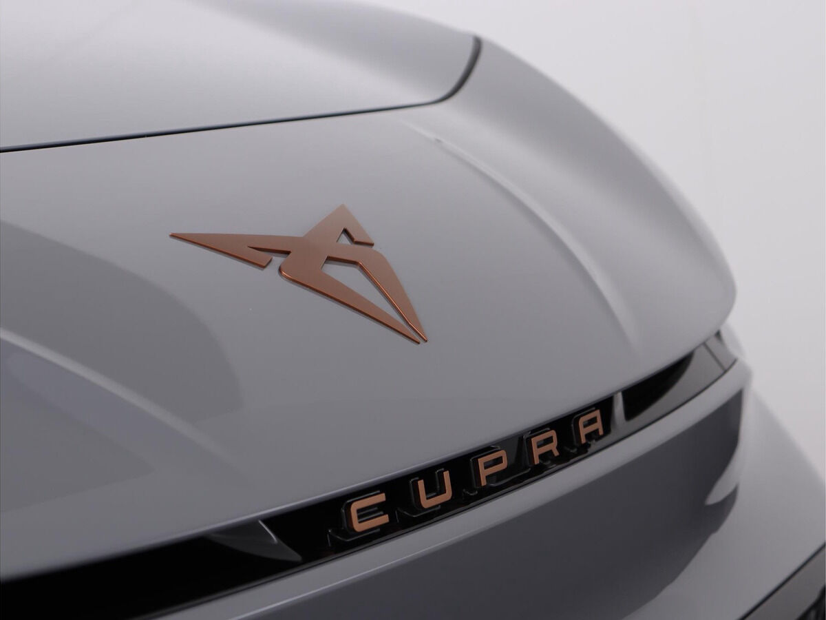 CUPRA Born 58 kWh Adrenaline one | Marge | 424KM range | Full LED | Navi | Stoel & stuurwiel verwarming | LM velgen 19 inch | Camera |  adaptive cruise |